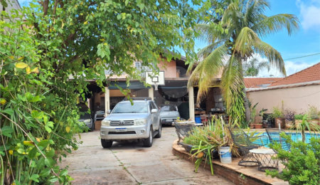 Casa à venda com 3 quartos, sendo 1 suíte,  em Vila Nova Santa Clara, Bauru, SP