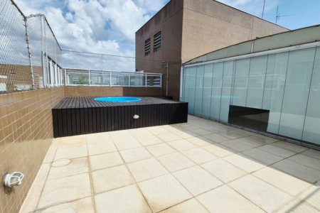 COBERTURA DUPLEX DE ALTO PADRÃO NA VILA SÃO FRANCISCO | 233 m²