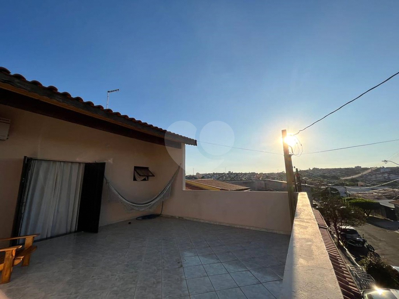 Sobrado à venda e permuta – 161m² – R$ 680.000 – Jardim São Francisco – Indaiatuba/SP