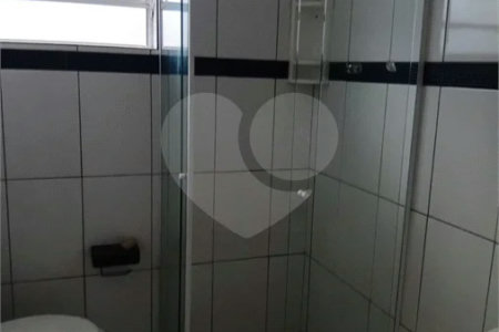 Casa com 2 dormitórios para alugar, 90 m²- Jardim Villaça - São Roque/SP