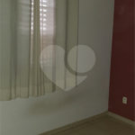 Casa sobrado para venda no Jardim das Torres