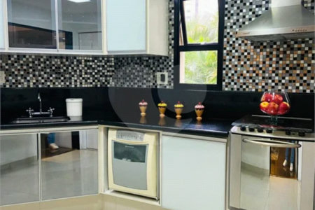 Apartamento com 170m² , 2 dormitórios , sendo 2 suítes , 3 vagas , à venda no bairro Jardim , em Santo André.