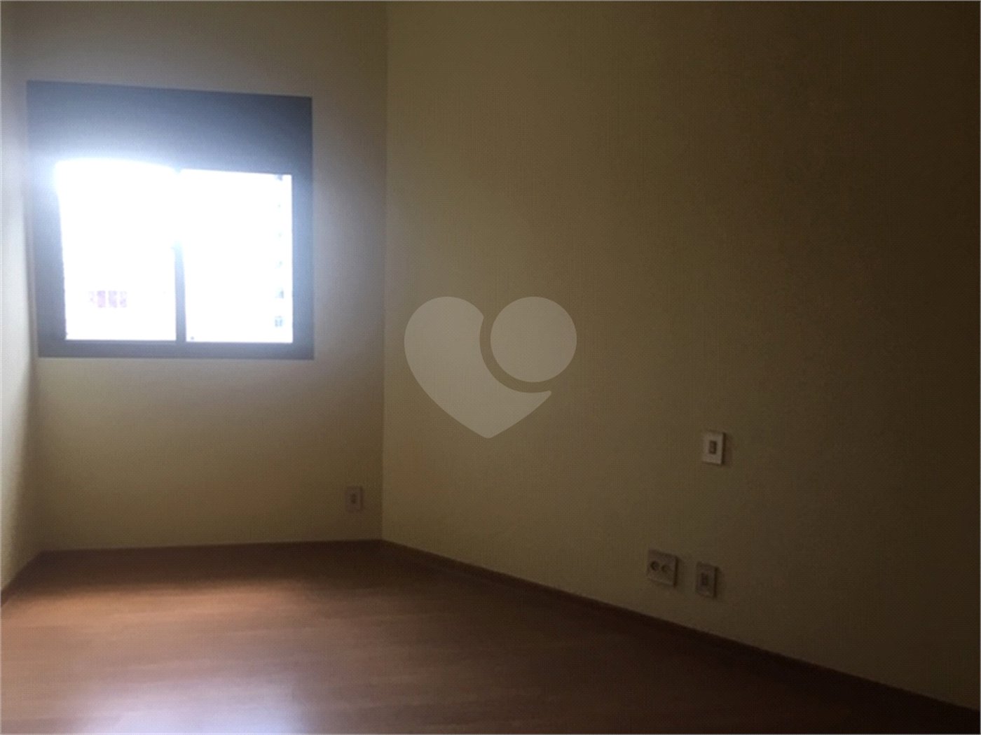 Apartamento para alugar com 3 quartos, sendo 1 suíte, em Brooklin, São Paulo, SP