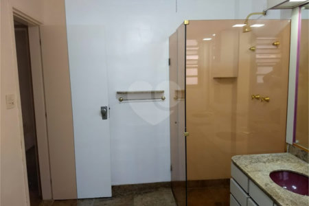 Apartamento para venda ou locação, 4 quartos (1 suíte), na Bela Vista, R Cincinato Braga