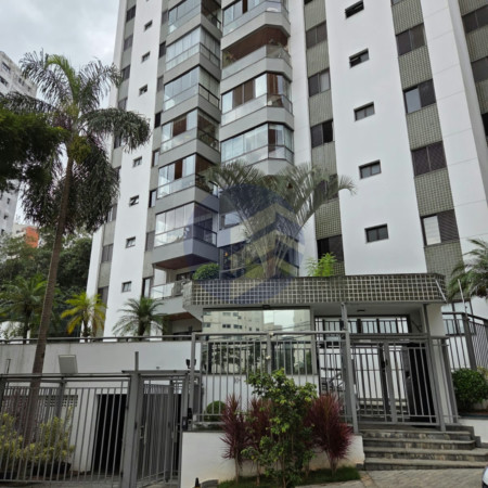 Apartamento à venda com 3 quartos, sendo 1 suíte, em Vila Andrade, São Paulo - SP