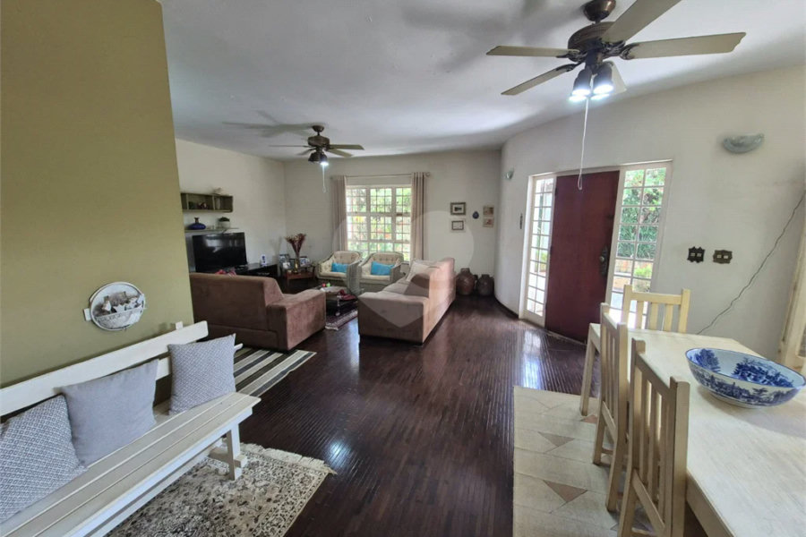Casa à Venda na Vila Rezende – Piracicaba/SP - Ideal para moradia ou investimento comercial (clínicas, escritórios, consultórios