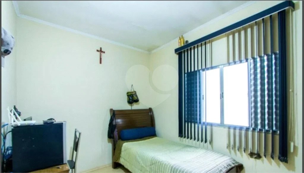 Casa com 172m² , 3 dormitórios , sendo 1 suíte , 2 vagas , à venda no Jardim Alvorada em Santo André.
