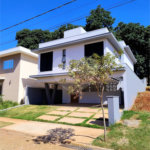 Casa a venda no condomínio Faber III