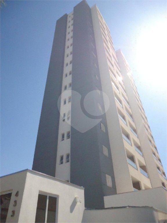 Apartamento no Condomínio Via Campus.