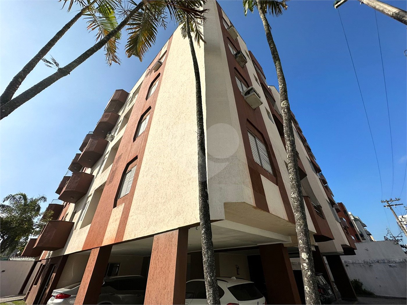 Apartamento para venda na Praia da Enseada em Guarujá/SP.