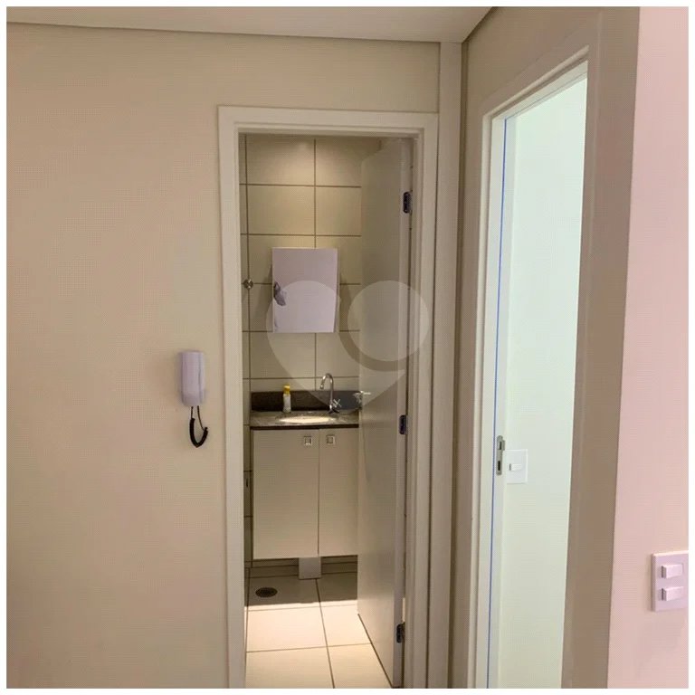 Apartamento à venda na Frei Caneca, 28 m², 1 quarto