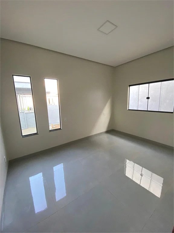 Casa à venda com 3 quartos, sendo 1 suíte,  em Catumbi, Balsas, MA