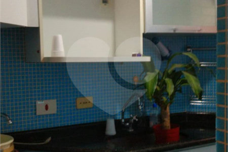 Apartamento a venda na Aclimação