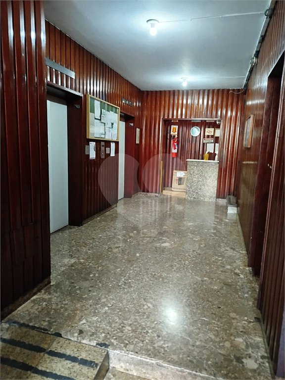 APARTAMENTO 33 M2 - PRÓXIMO METRÔ SÃO BENTO