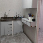 Casa com dois pavimentos na Barra Funda: