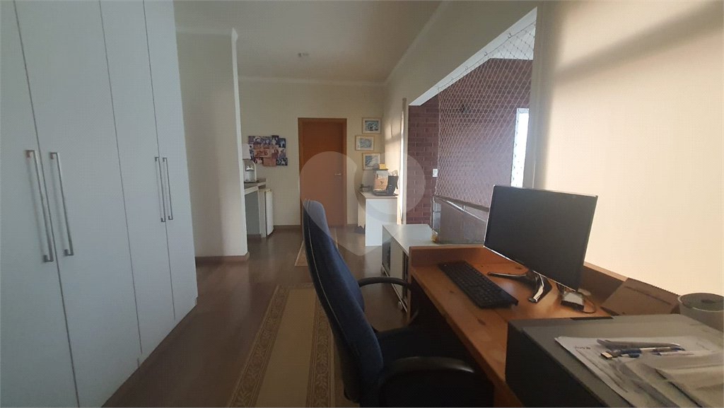 Casa no condomínio Damha II á venda!