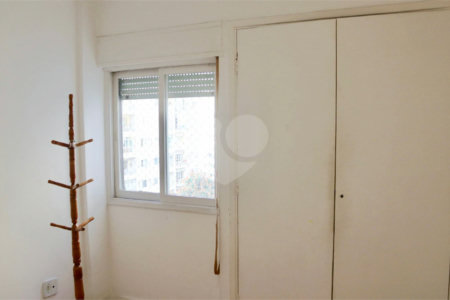 Apartamento á Venda na Bela Vista