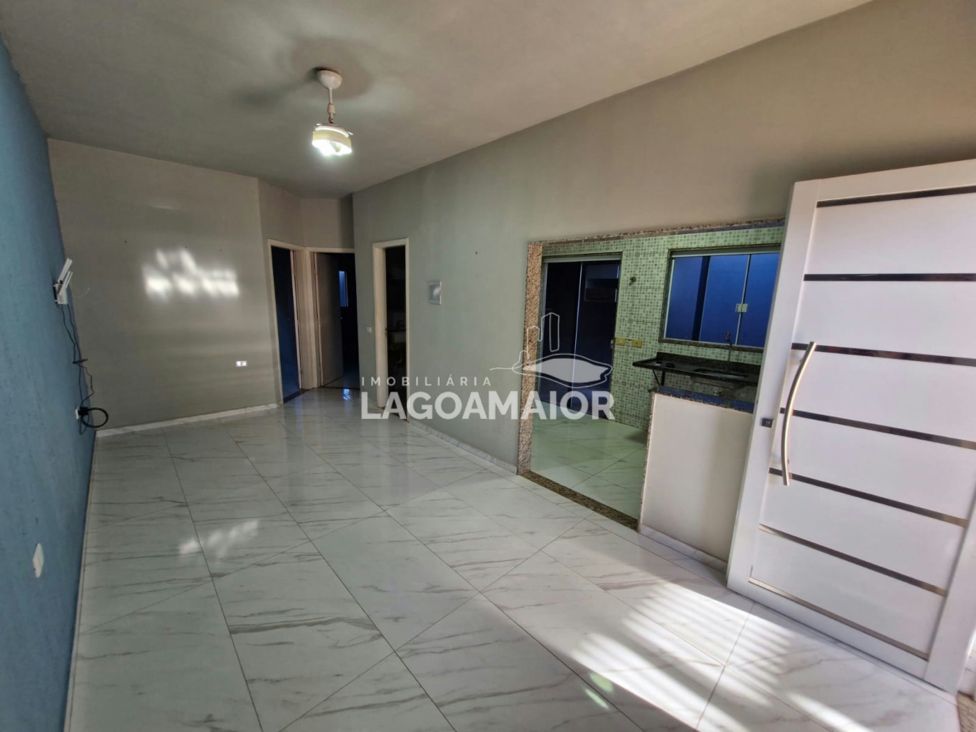 Casa à venda com 2 quartos em Parque Das Mangueiras, Três Lagoas - MS