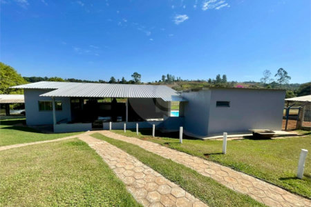 Chácara à venda no Jardim Ricardo Cézar