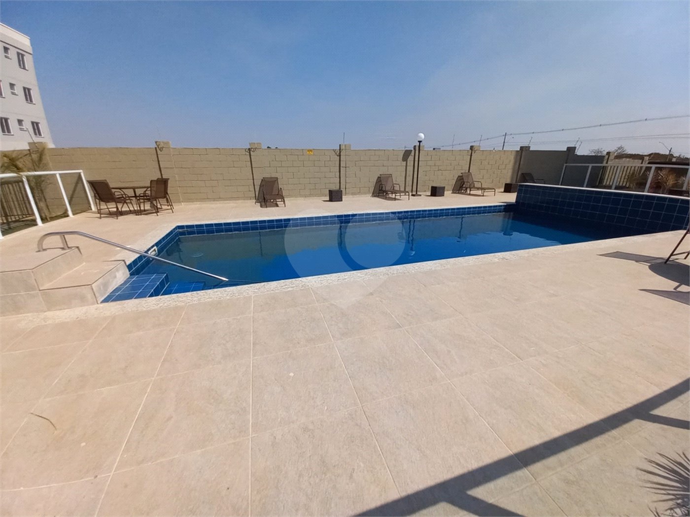 Apartamento no condomínio Monte Berlim