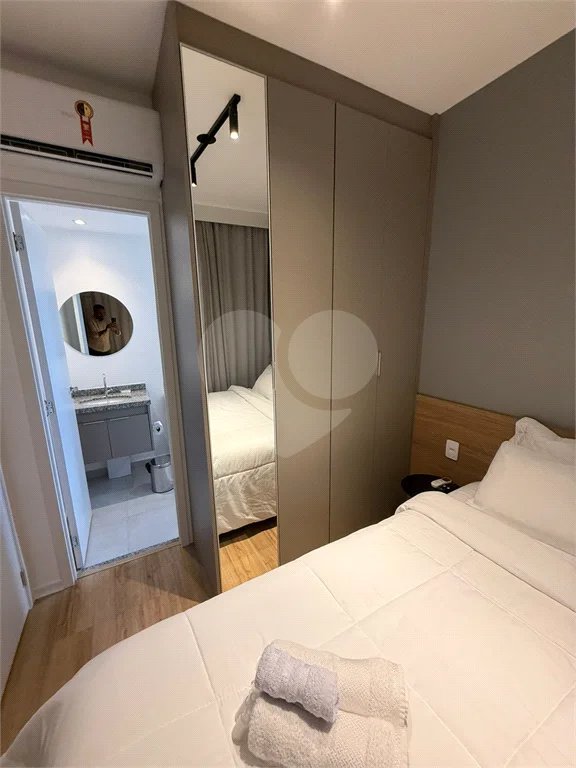 Studio HIS2 mobiliado 38m² na Liberdade, lazer completo, pronto para morar.