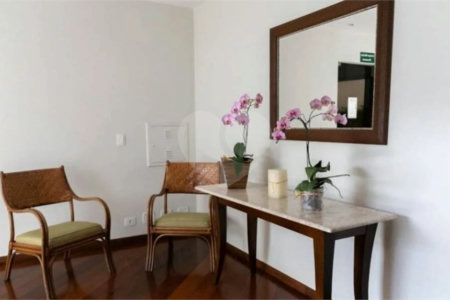 Apartamento de 42m2 à venda com 1 vaga na Vila Clementino