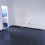 Casa térrea + Sala Comercial na Vila Prado.