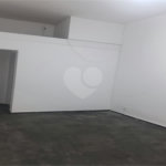 Casa com salão para Venda no Jardim Umarizal.