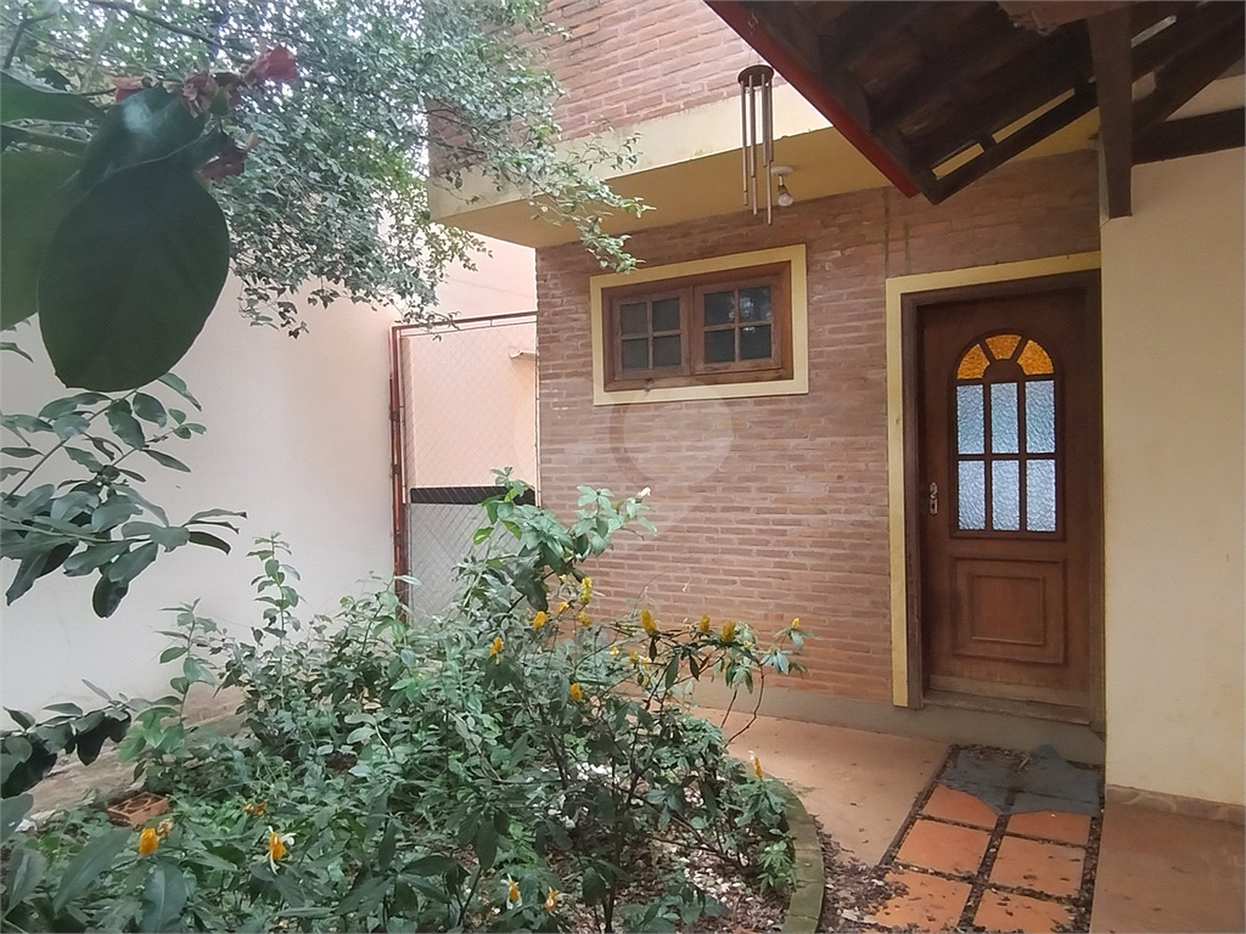 Excelente sobrado para venda no residencial Parati