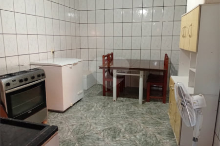 Sobrado 5 quartos.