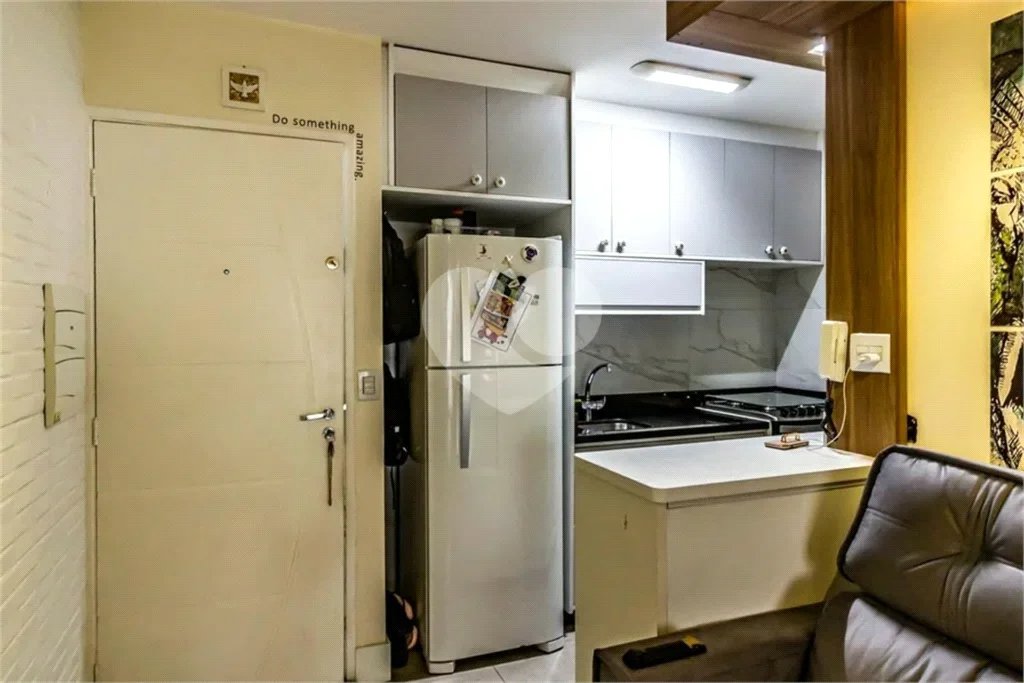 Apartamento á venda na Luz