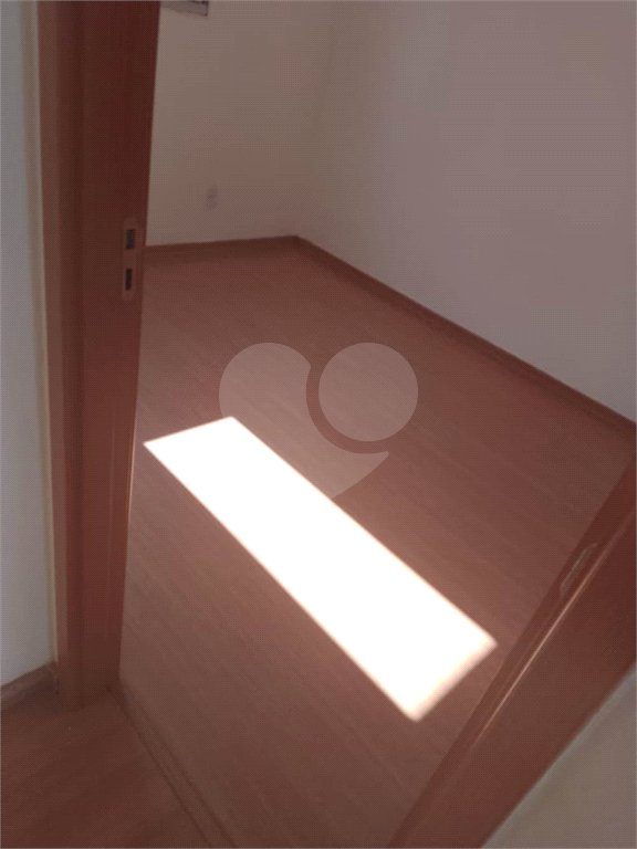Apartamento no Condomínio Residencial Monte Everest