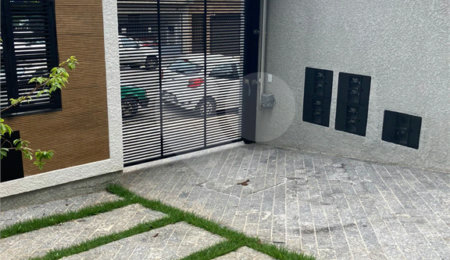 Casa à venda com 2 suítes em Ipiranga, São Paulo, SP
