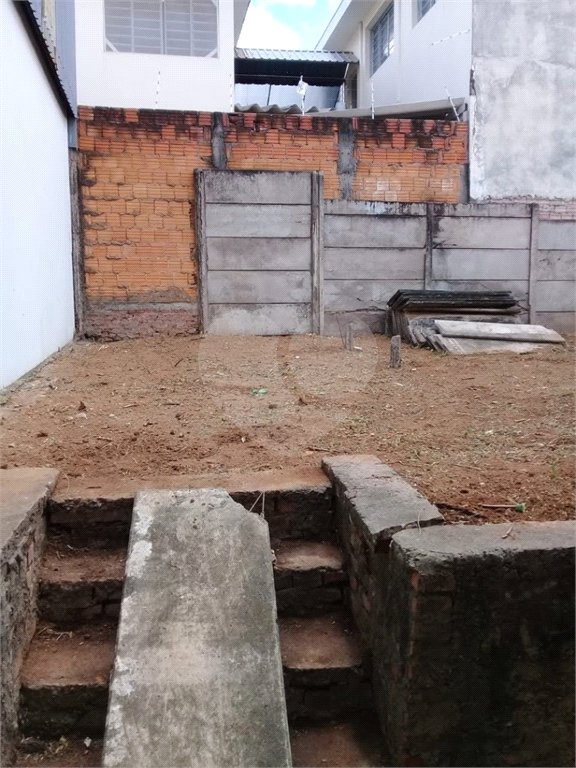 Terreno no Jd. Santa Felícia dispondo de 300m² muito bem localizado