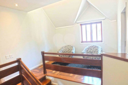 Casa à venda com 5 suítes no condomínio Vilaggio Monte Alegre, São Paulo - SP