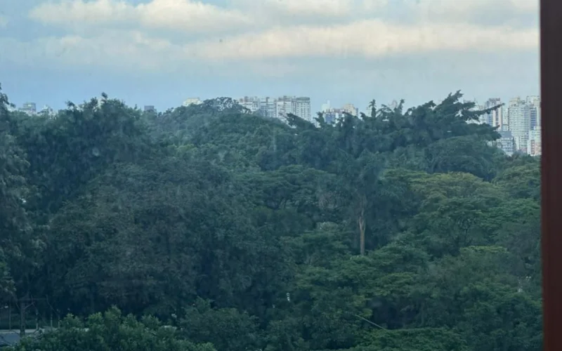 Apartamento à venda com 3 suítes, em Vila Nova Conceição, São Paulo - SP