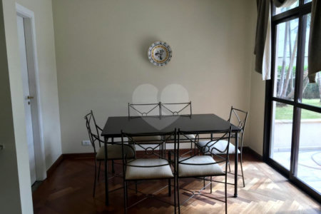 Apartamento com 3 Dormitórios sendo 1 Suíte 2 Vagas à Venda 99 m² por R$ 650.000