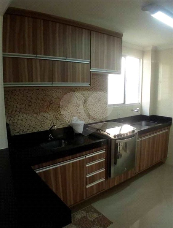 Apartamento com 2 dormitórios