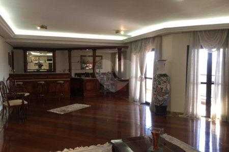 APARTAMENTO LUXUOSO Á VENDA - 04 SUÍTES - 04 VAGAS - SAÚDE - CONDOMÍNIO COMPLETO