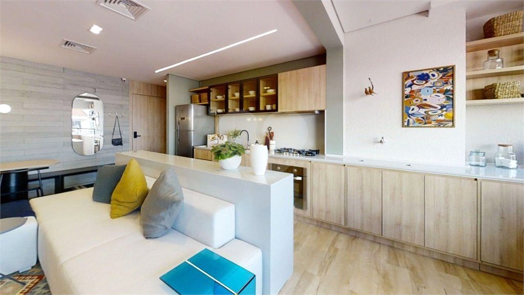 Apartamento novo com 02 Dormitórios e uma Suíte.