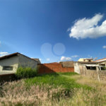 Terreno a venda no bairro Jardim Beatriz