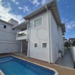 Belíssima Residência de 267 m² com Lazer Privativo no Condomínio Terras do Oriente – Valinhos