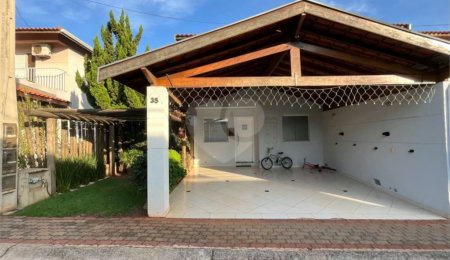 Casa à venda com 3 quartos, sendo 1 suíte, no condomínio Residencial Costa do Sol, Piracicaba - SP
