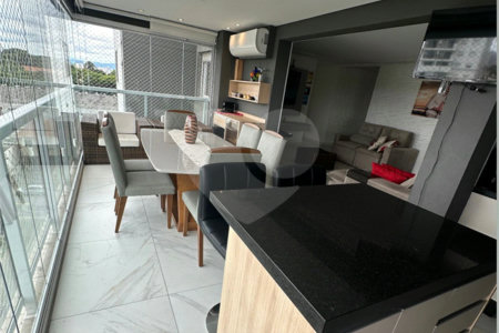 Apartamento à Venda no Ipiranga com 140m², 3 Dormitórios, 2 Suítes e 2 Vagas