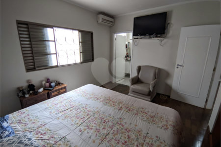 Casa com 3 dormitórios no Jardim Nova Santa Paula