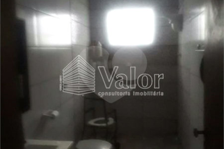 Casa térrea à venda com salão comercial