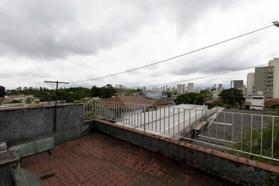Sobrado Comercial à Venda ou Locação na Vila Mascote