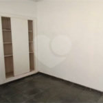 Oportunidade imperdível. Excelente opção de Investimento em Sobrado Comercial a Venda na Lapa. Único na Região.