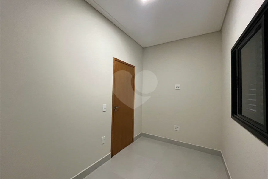 Casa à venda no Condomínio Residencial Ágape, no bairro Campestre, em Piracicaba/SP.
