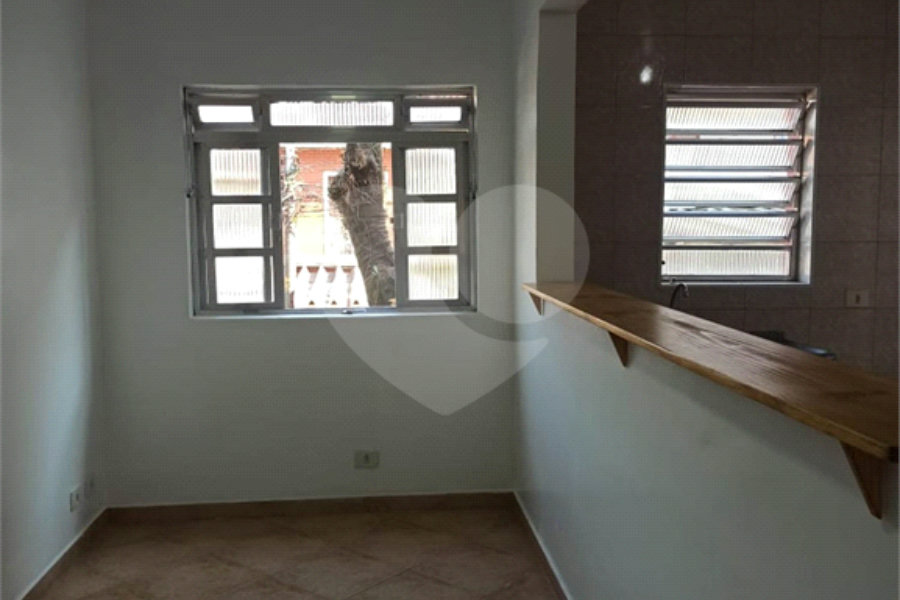 Jardim São Paulo apartamento à venda ao lado do Metrô apenas 2 quarteirões abaixo do preço!